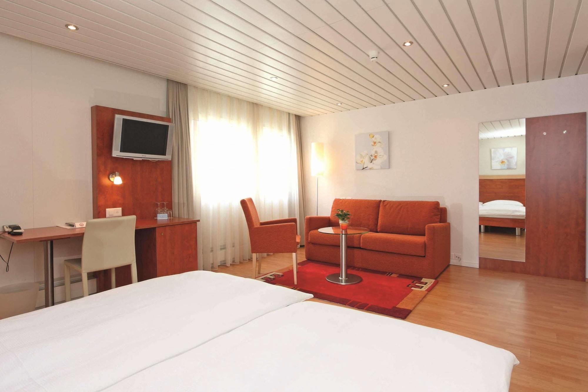 Aarauerhof - Self Check-in Hotel